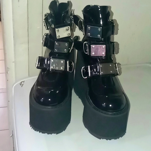 Demonia black boots - Picture 1 of 7